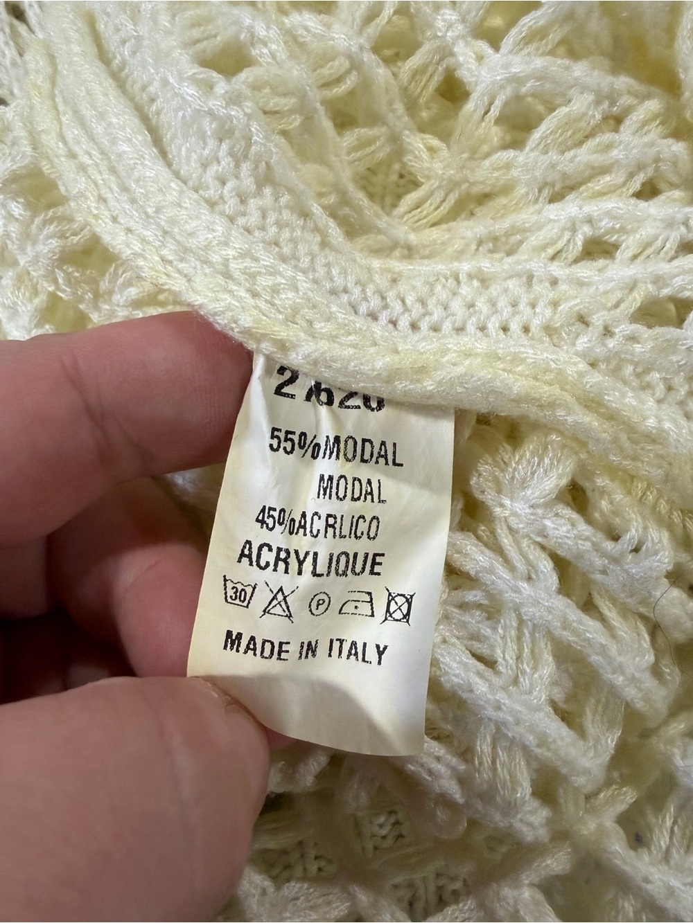 Made in Italy Light Yellow Open-Weave Women’s Sweater Cover-Up - Picture 6 of 6